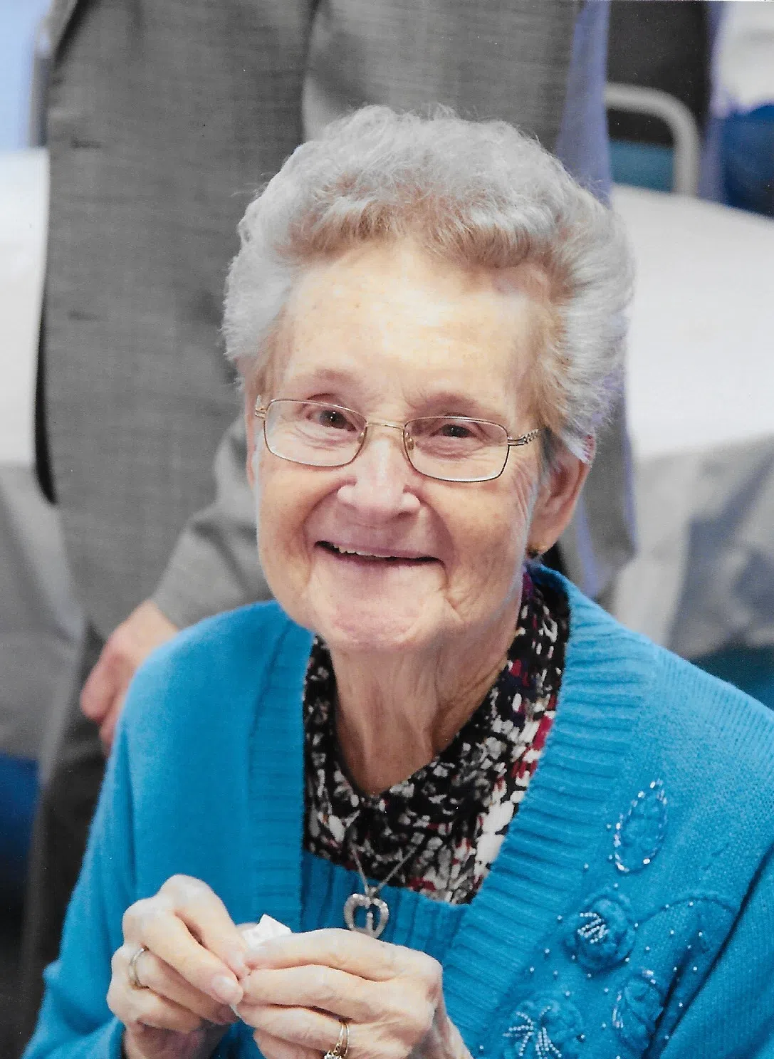 Joyce LaDon (Root) Flowers