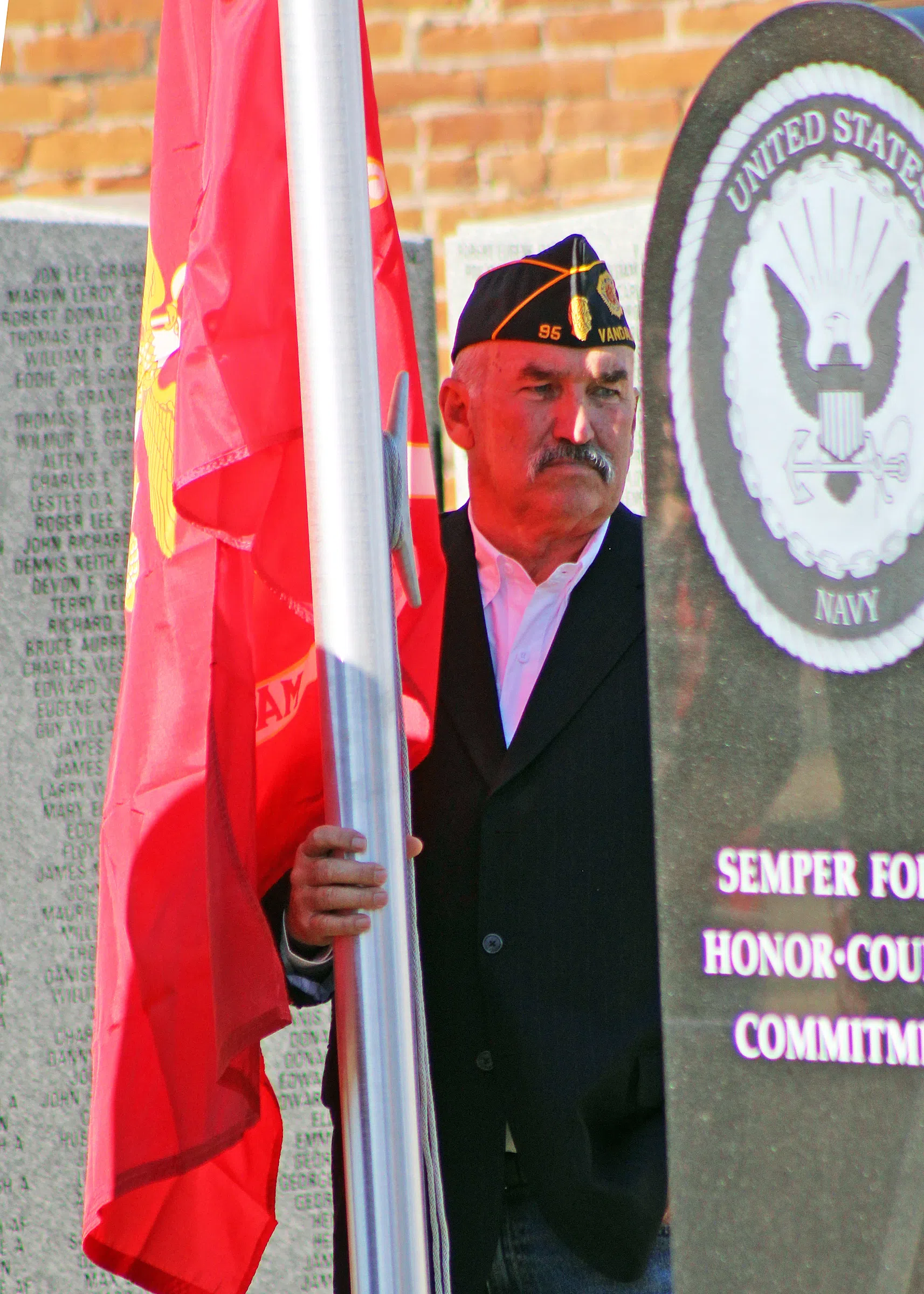 New Veteran's Memorial Park in downtown Vandalia officially dedicated on Veteran's Day