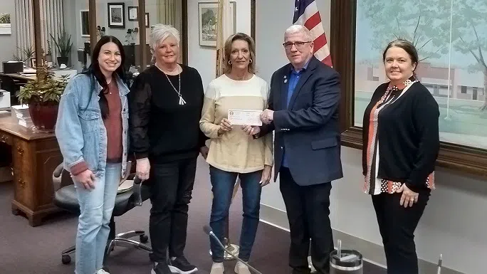 "Festival of Trees" makes donation to Vandalia Veteran's Memorial Park