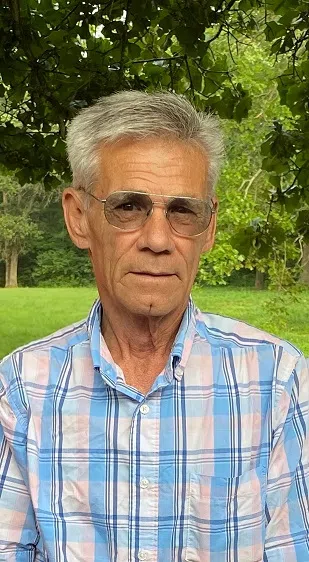 Melvin Bruce Dilley
