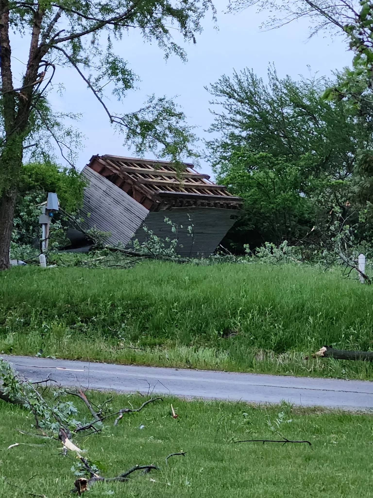 Fayette County Sheriff gives report on damage found from Wednesday night's Severe storms/Tornado
