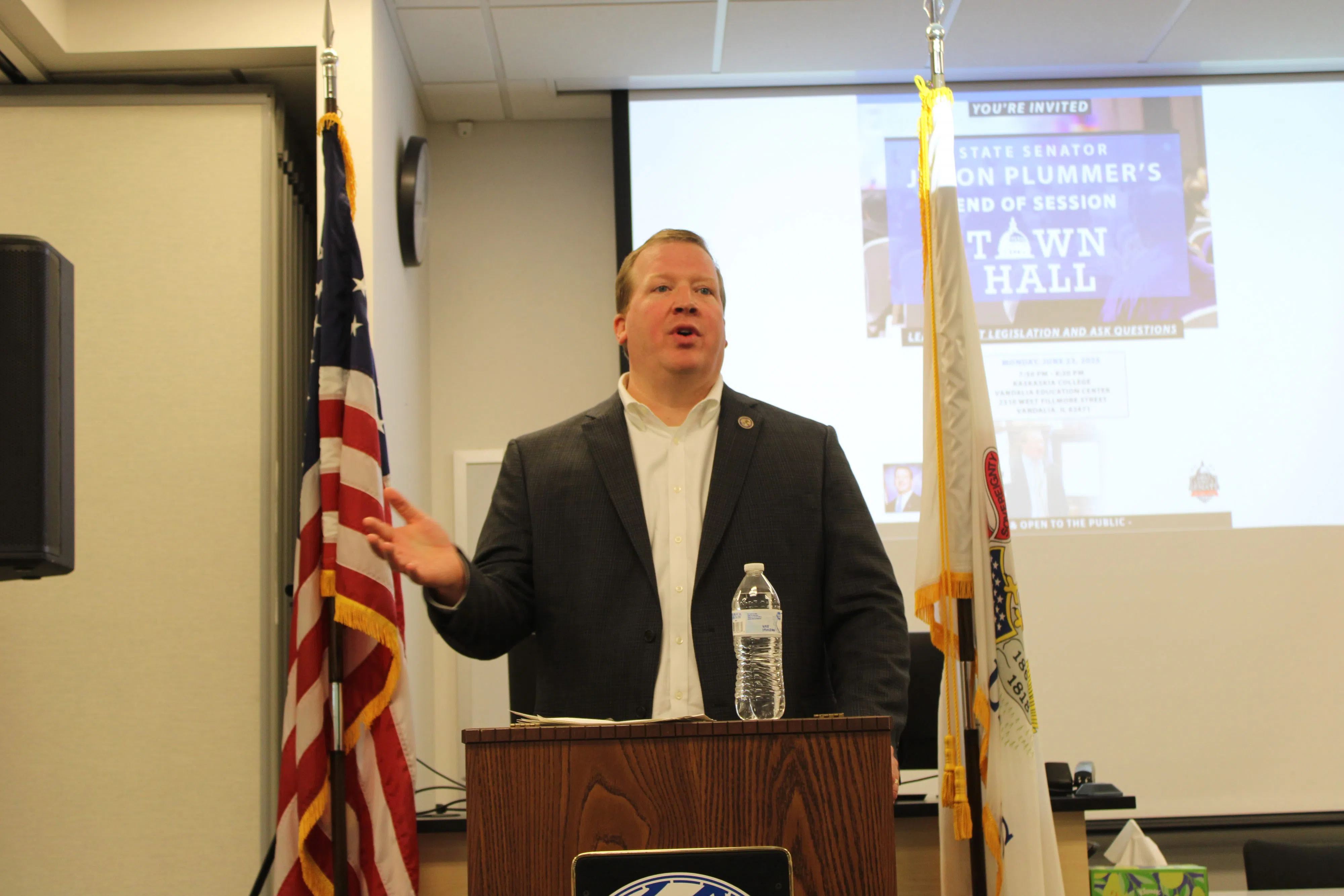 Senator Plummer holds Town Hall in Vandalia on Monday