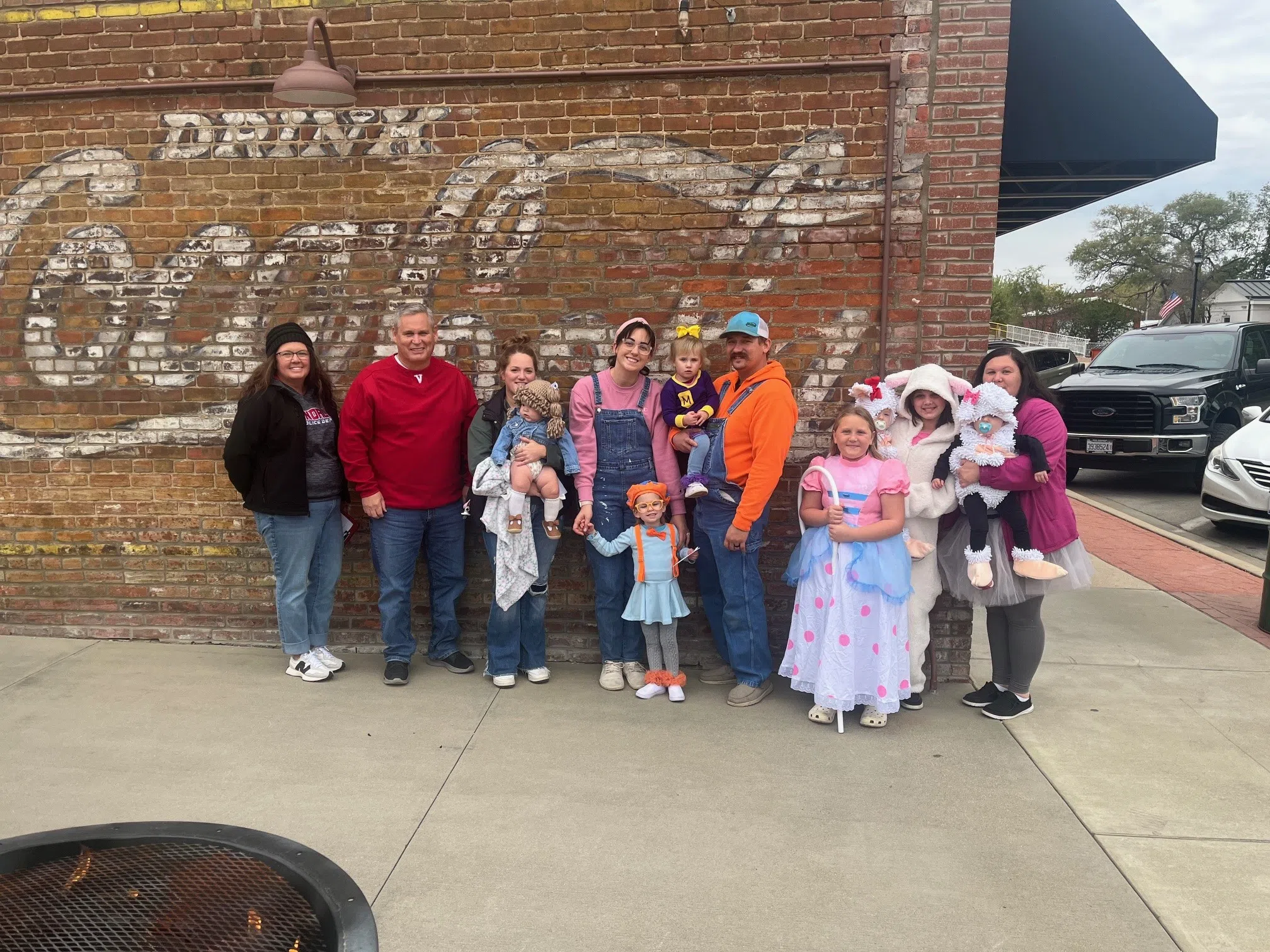 City of Vandalia Halloween Costume Contest Winners--Photos of all 3 Groups in Story