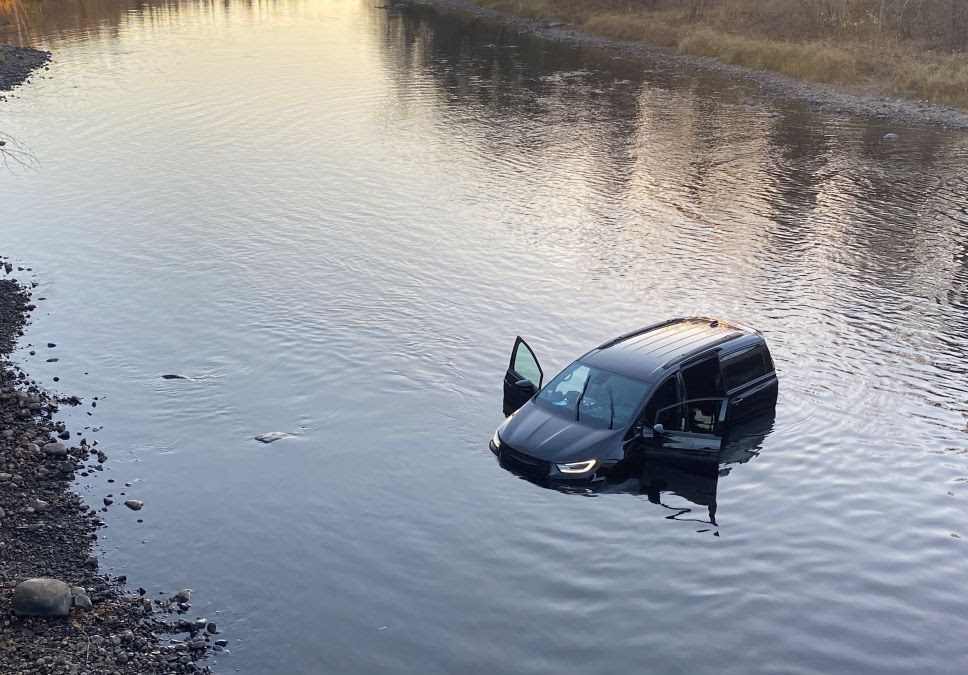 Vehicle Crashes Into The Cloquet River INDUSTRIAL TOWNSHIP, MN (KDAL) - Just after 5 p-m on Thursday, first responders from Industrial Township and the St. Louis Co... A few moments ago