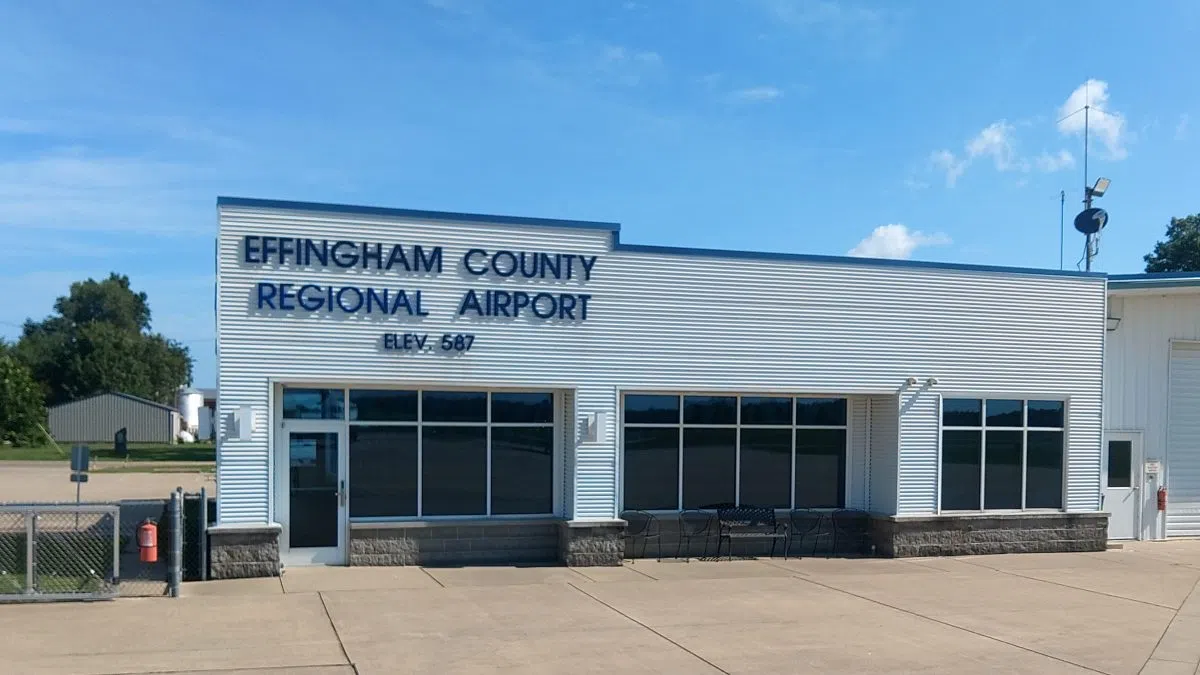 Effingham County Regional Airport hosts groundbreaking ceremony for runway extension