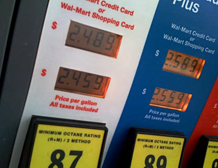 Kentucky Gas Prices Continue To Inch Down Owensboro Radio