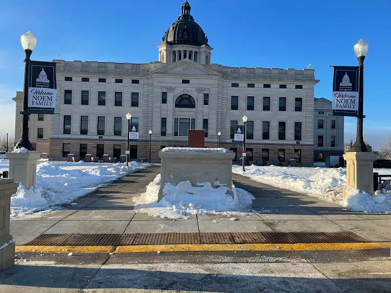 Rhoden bill to make disrupting church services through threats or violence a felony clears senate committee