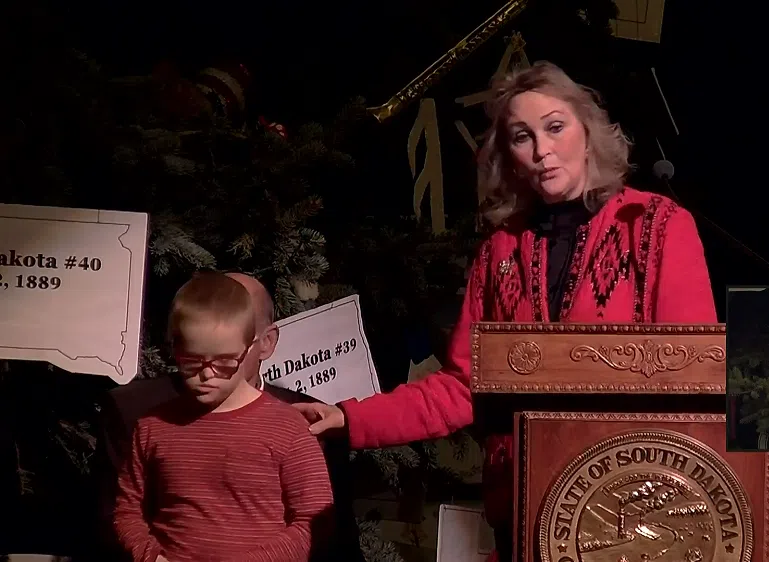 Pierre 7th grader helps officially open 2025 South Dakota Christmas at the Capitol display