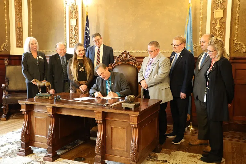 Rhoden signs two emergency medical systems bills into law