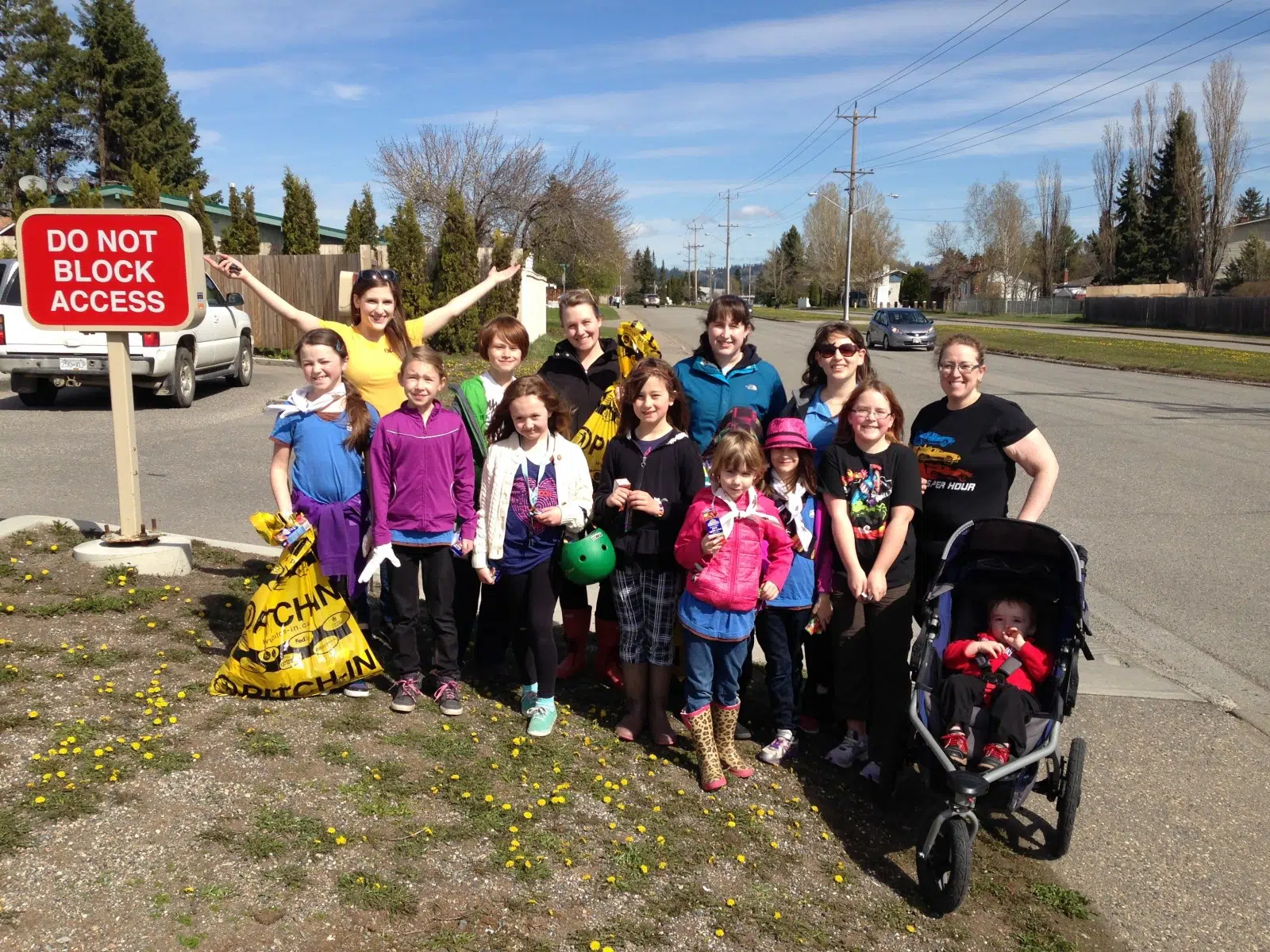 FunChaser & Crew @ Spring Clean Up with Tim Hortons