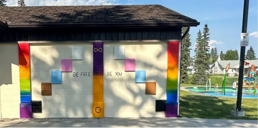 Parkland GSA holds Pride event at Edson's Kinsmen Park