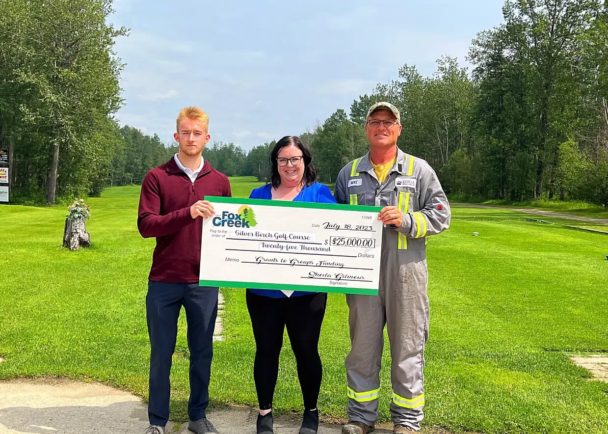 Silver Birch Golf Course in Fox Creek receives $25,000