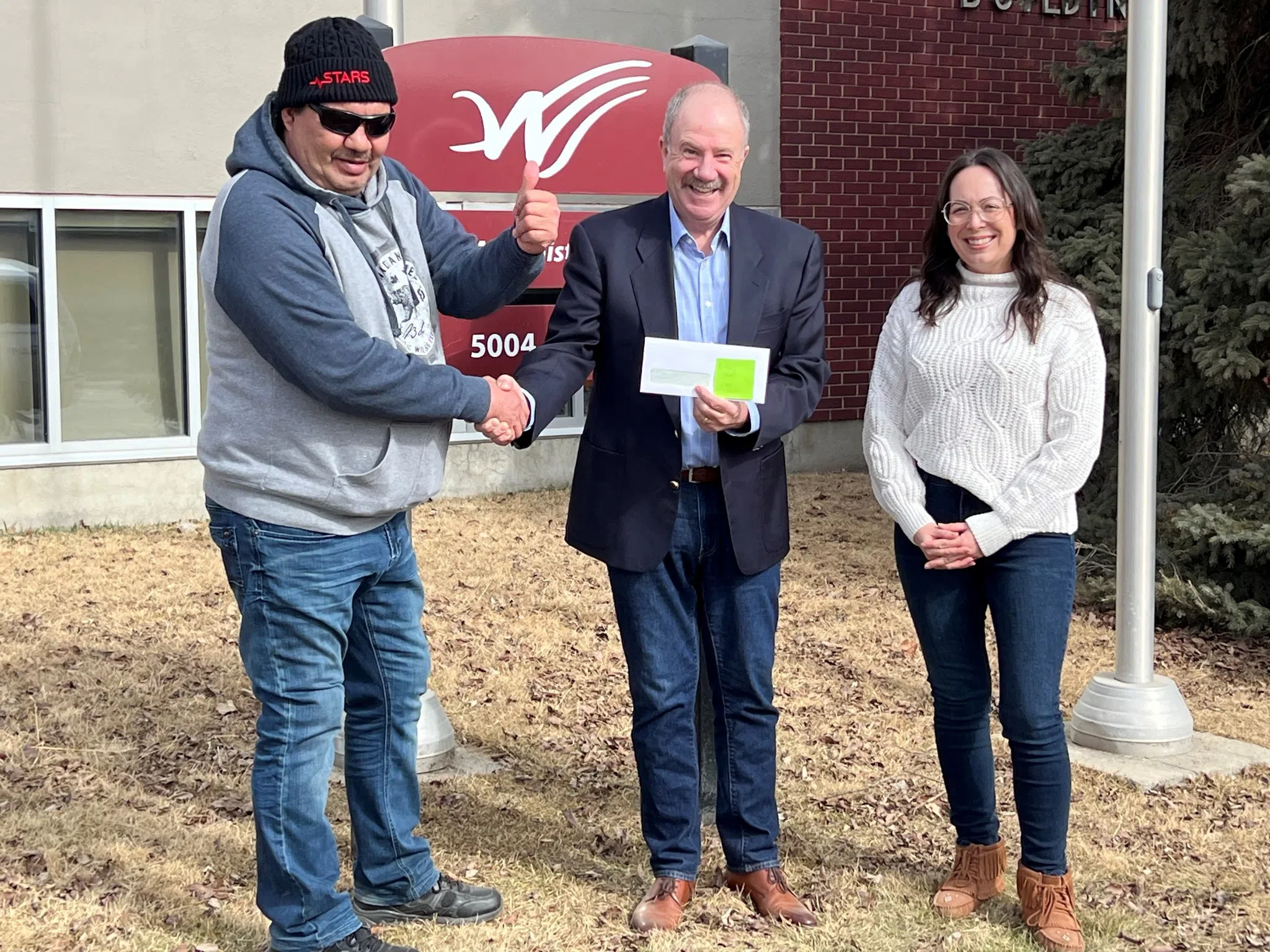 Whitecourt Mayor Tom Pickard delivers grant program cheques to recipients of 2024 Family & Community Support Services Grant Program