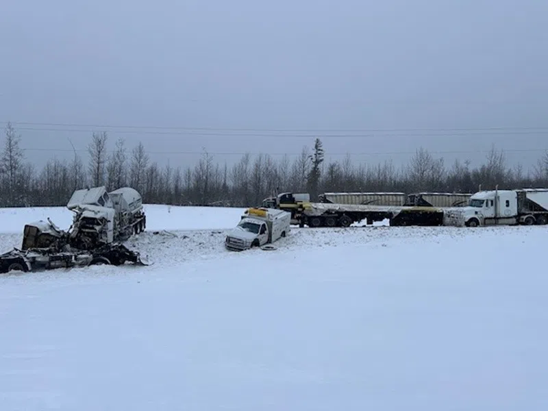 UPDATE: Fox Creek RCMP respond to multiple collisions along Hwy 43, a southbound lane opened