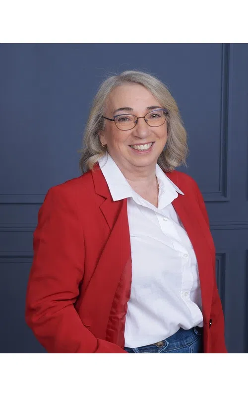Candidate Profile: Lucia Stachurski - Liberal Party of Canada (LPC) - St. Albert - Sturgeon River
