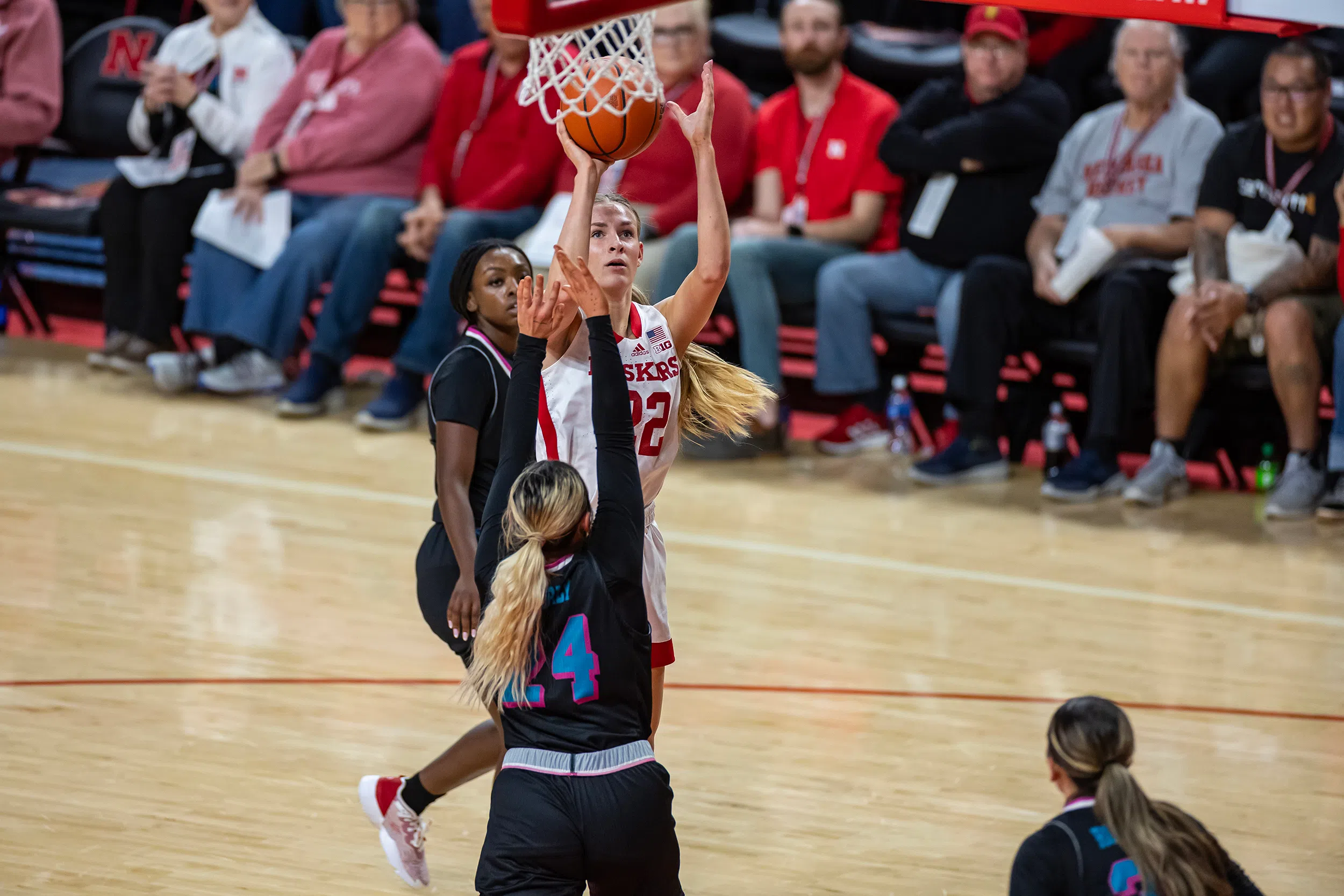 Potts Earns Third Big Ten Freshman Honor | 1340 KGFW - The Information ...