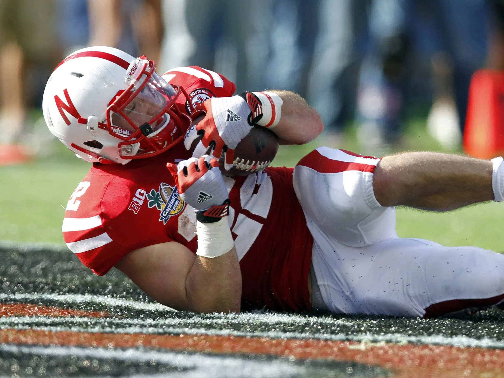 Husker Alum Burkhead Announces Retirement | Y102 - Nebraska's Hot Country