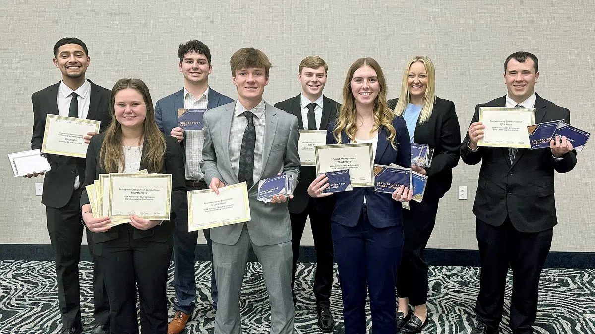 UNK students win numerous awards, including top chapter, at state FBLA ...