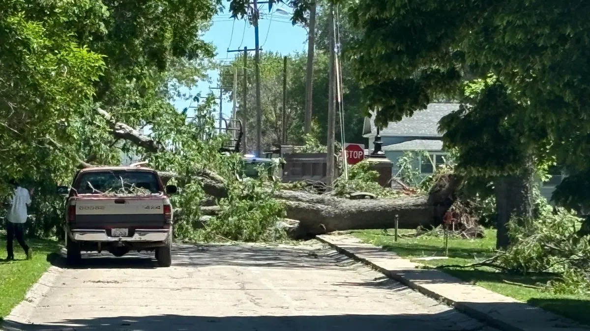 Four tornadoes occur in south central Nebraska, EF-1 tracks through ...