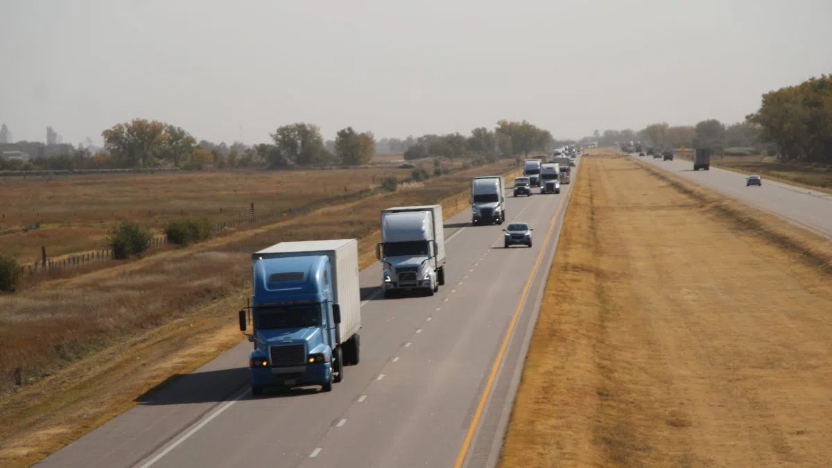 Review Nebraska's updated move-over law, took effect in 2025