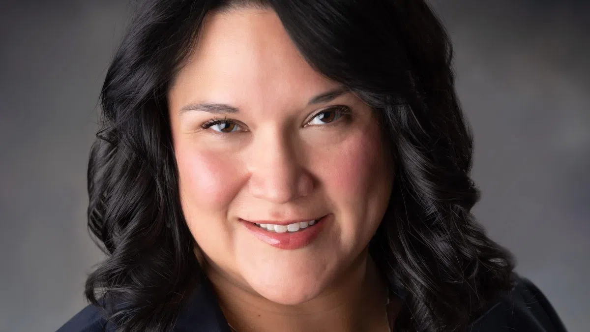 Sunrise Middle School's Erin Jones named Nebraska Middle School Assistant Principal of the Year