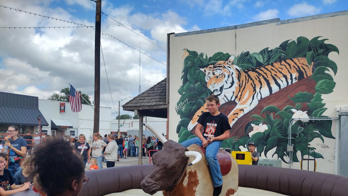 Palmer holds its annual fall festival