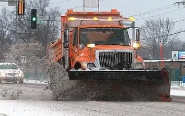 IDOT faces snow plow driver shortage this winter | NowDecatur.com