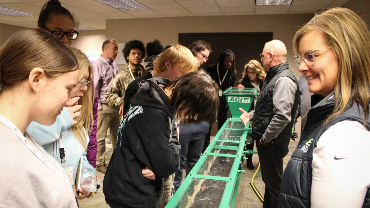 Finding Their Path: ADM employees put ag in the community and present students with "unlimited" career opportunities