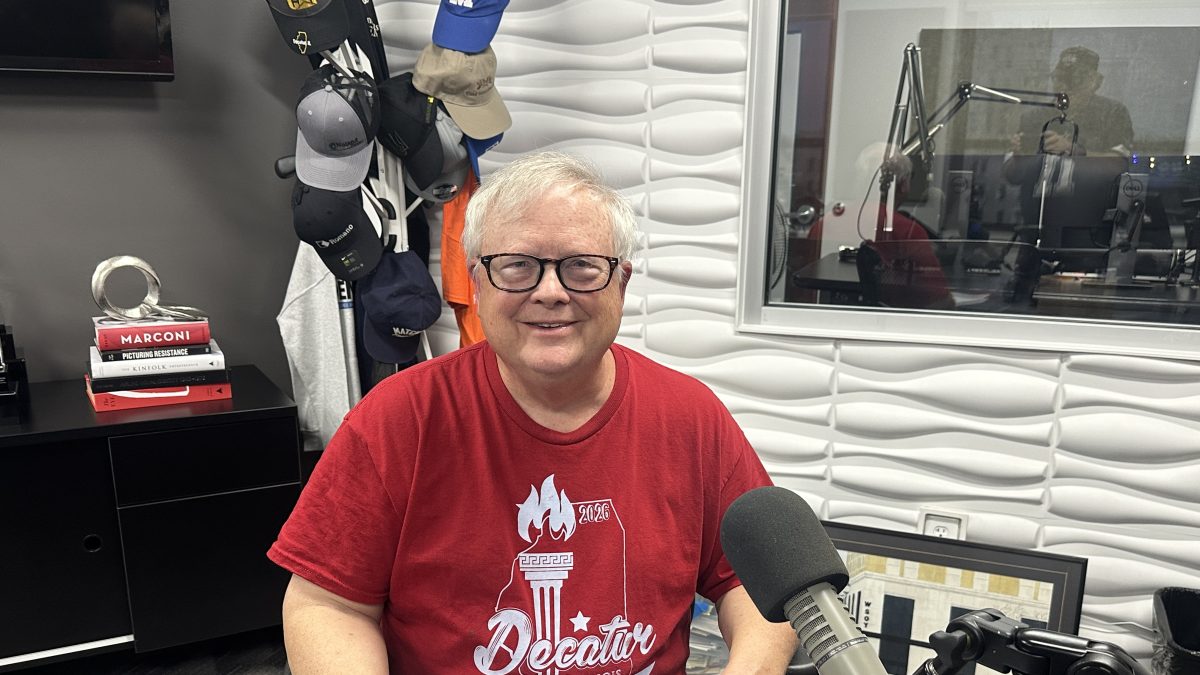 LISTEN: John Well, Local Basketball Free Throw Record Holder, joined Soy City Buzz on First Mid Monday