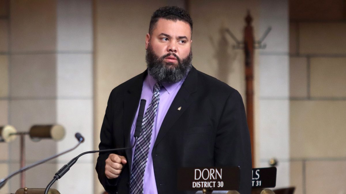 Lawmakers Push for Faster Restoration of Felons' Voting Rights | KLIN - Vimarsana News