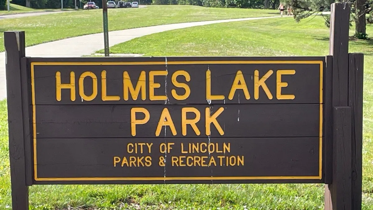 Man Arrested For Exposing Himself To Child At Holmes Lake Park | B107.3 ...