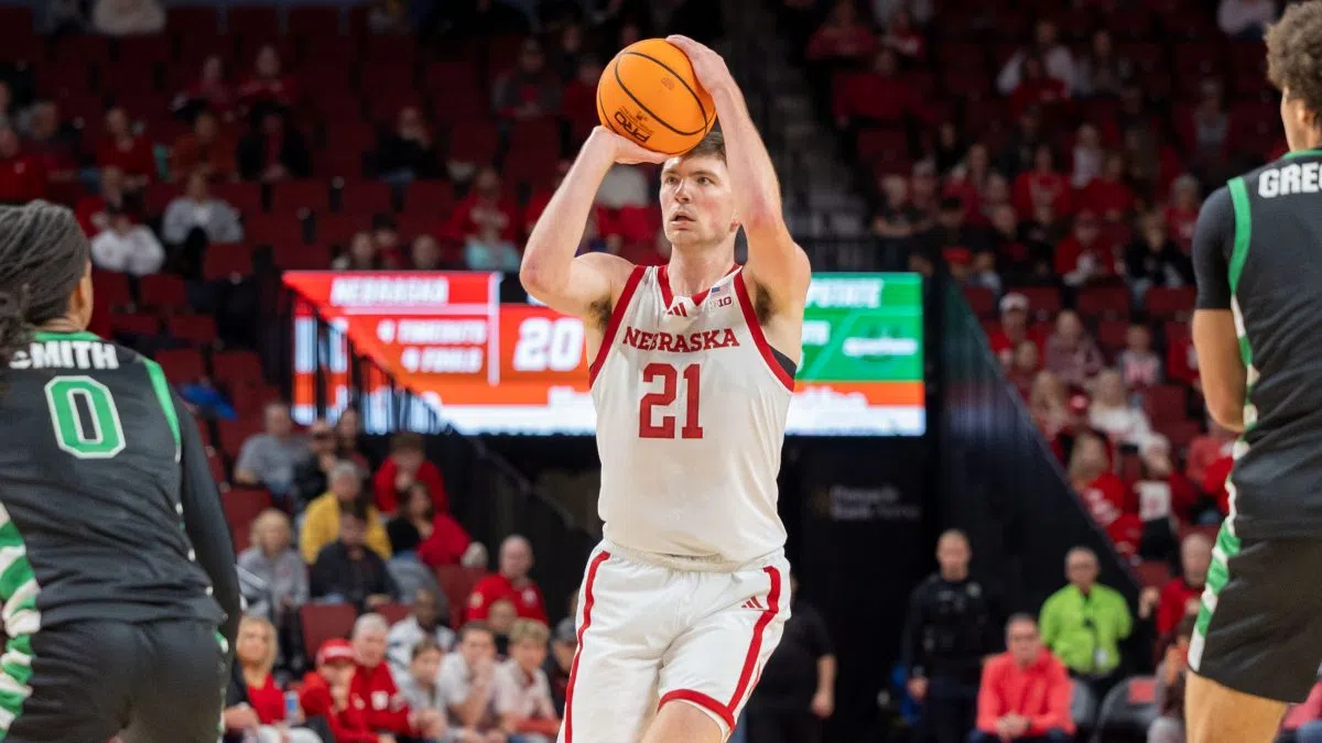 Nebraska men shake off cold start to beat USC Upstate