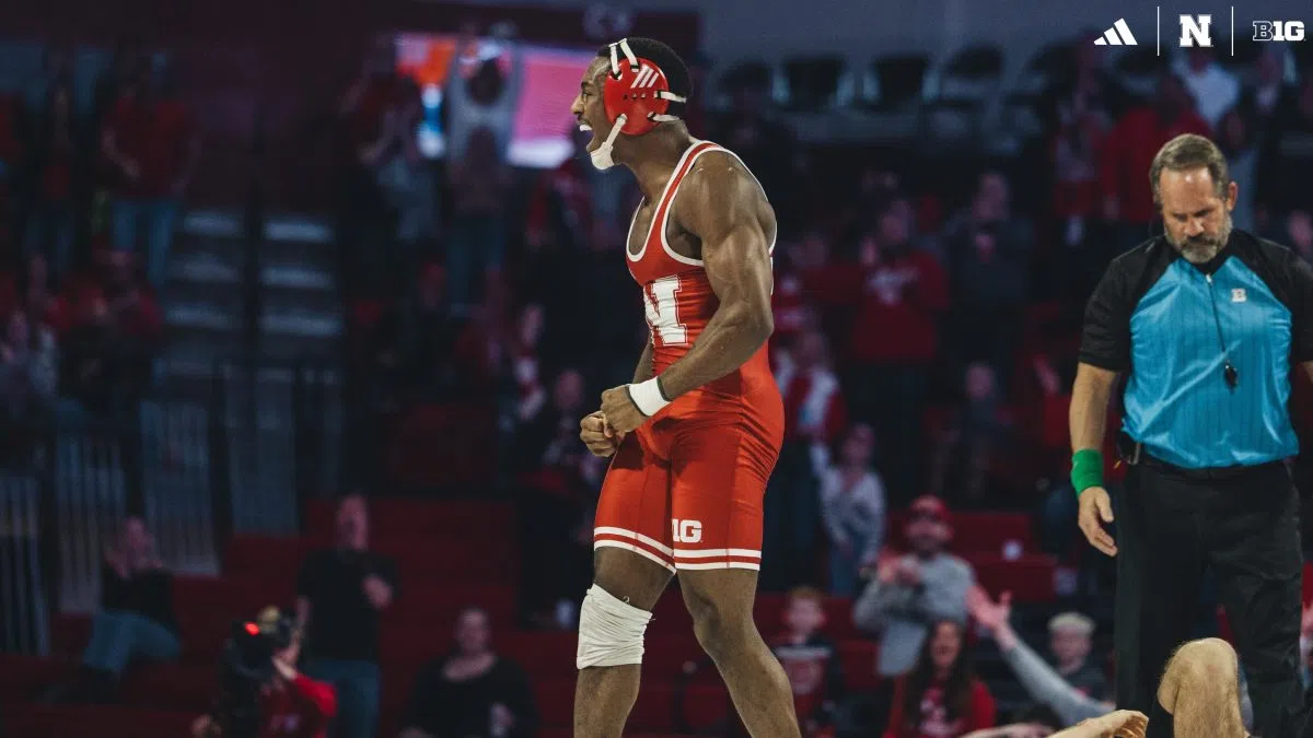 No. 6 Nebraska dominates Purdue