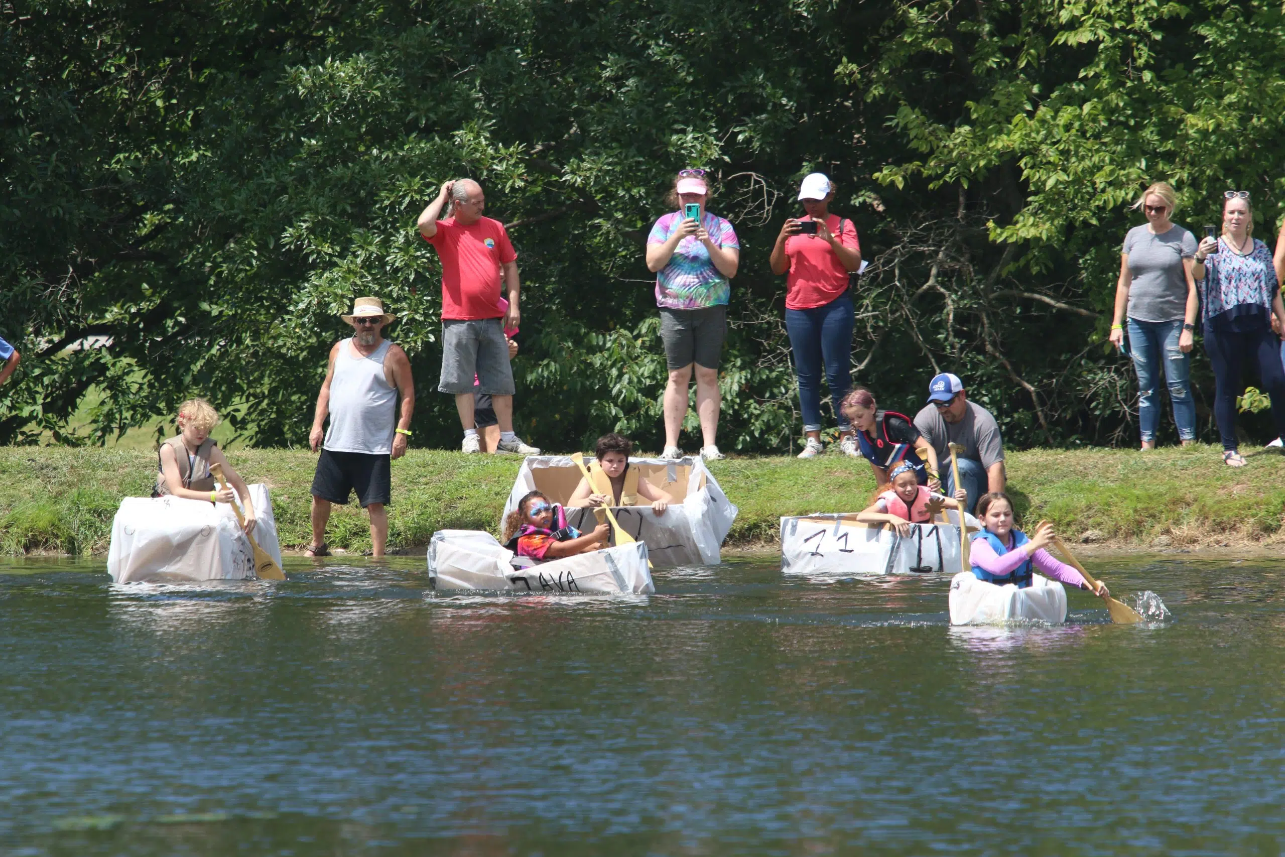 Cardboard boat race returns to Catfish Pond for Balloon Fest '22 | South  Central Illinois' News, Sports and Weather Station