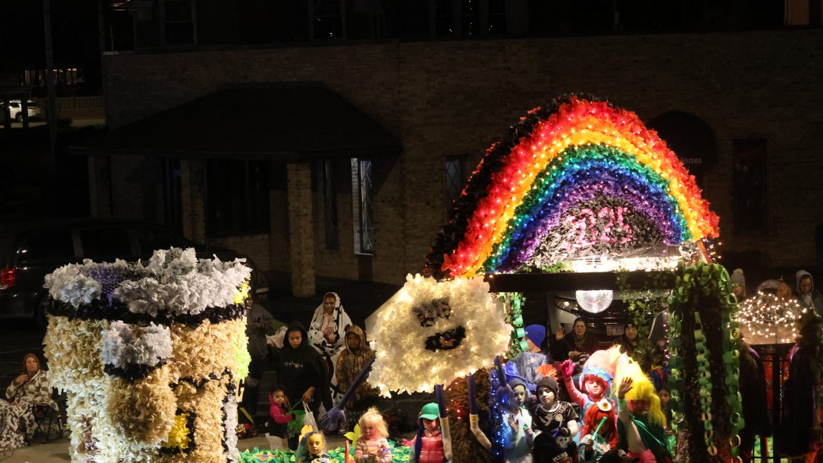 Record number of floats anticipated for Saturday’s Halloween Parade