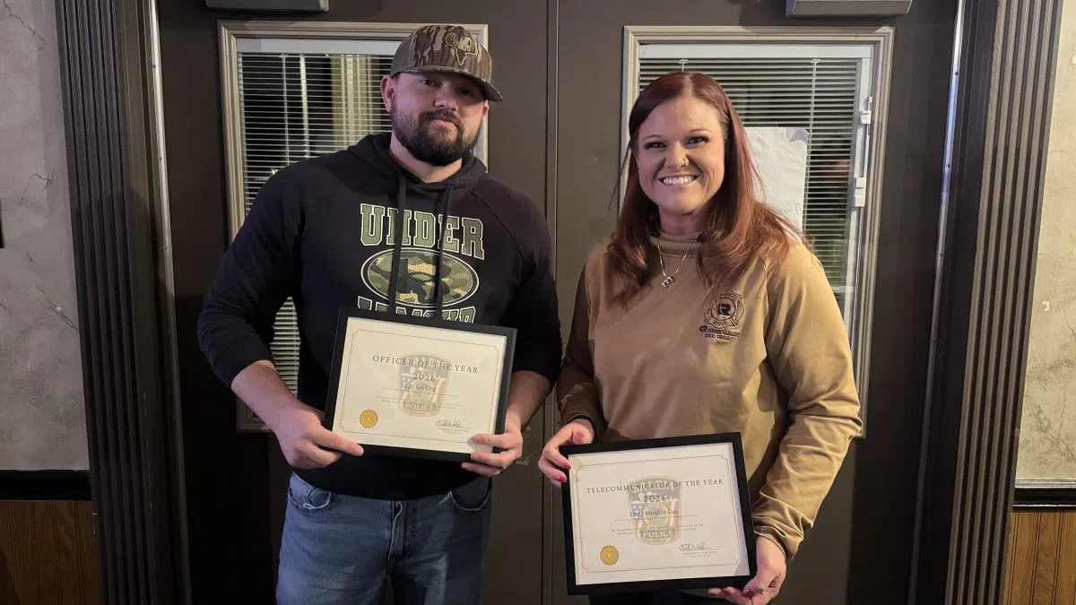 Salem Police Department Names Officer and Telecommunicator of the Year