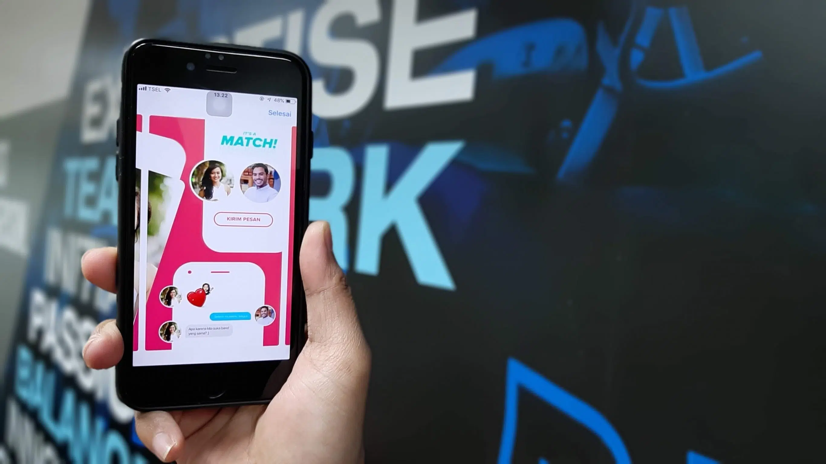 Tinder Now Lets Your Family And Friends Play Matchmaker