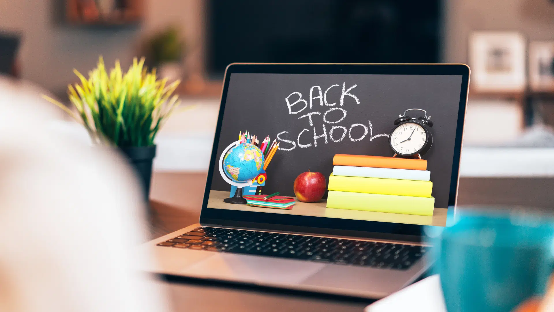 Four online safety tips for students going back to school