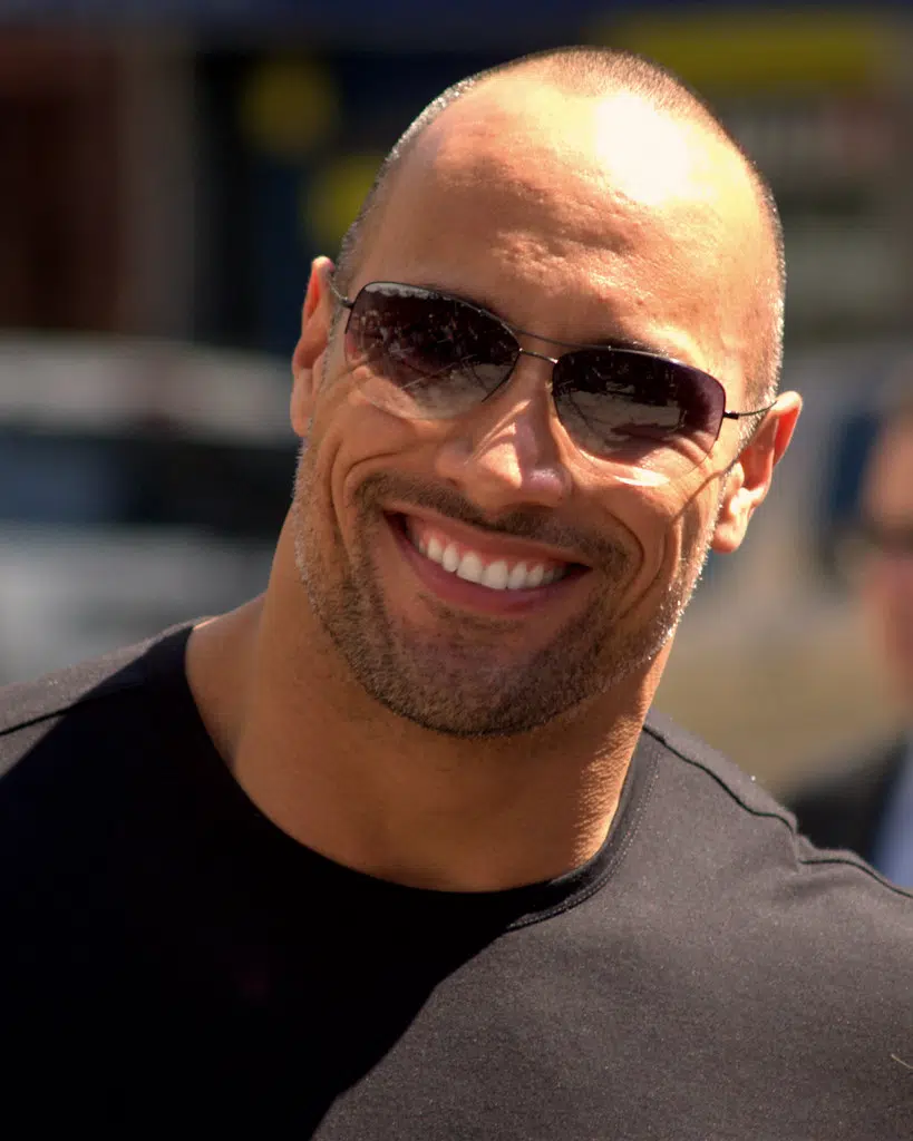 Sunglasses Dwayne Johnson in Fast & Furious Presents: Hobbs & Shaw