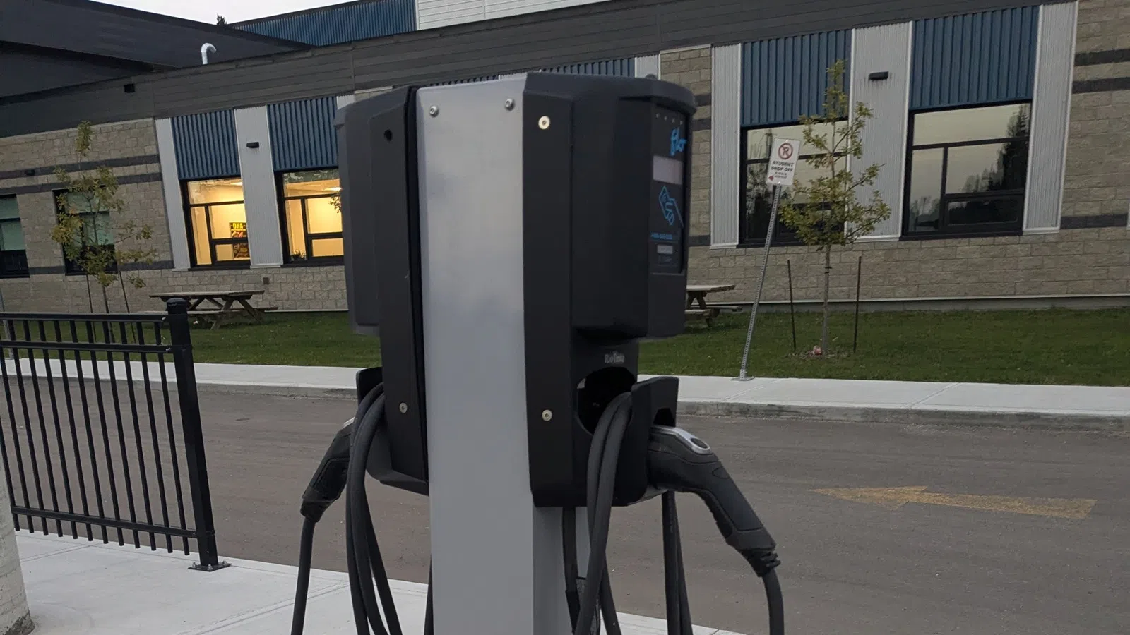 Wild Rose School Division opts to keep electric vehicle charging stations