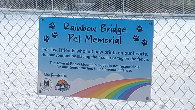 Rainbow Bridge Pet Memorial added to Rocky Mountain House off-leash dog park