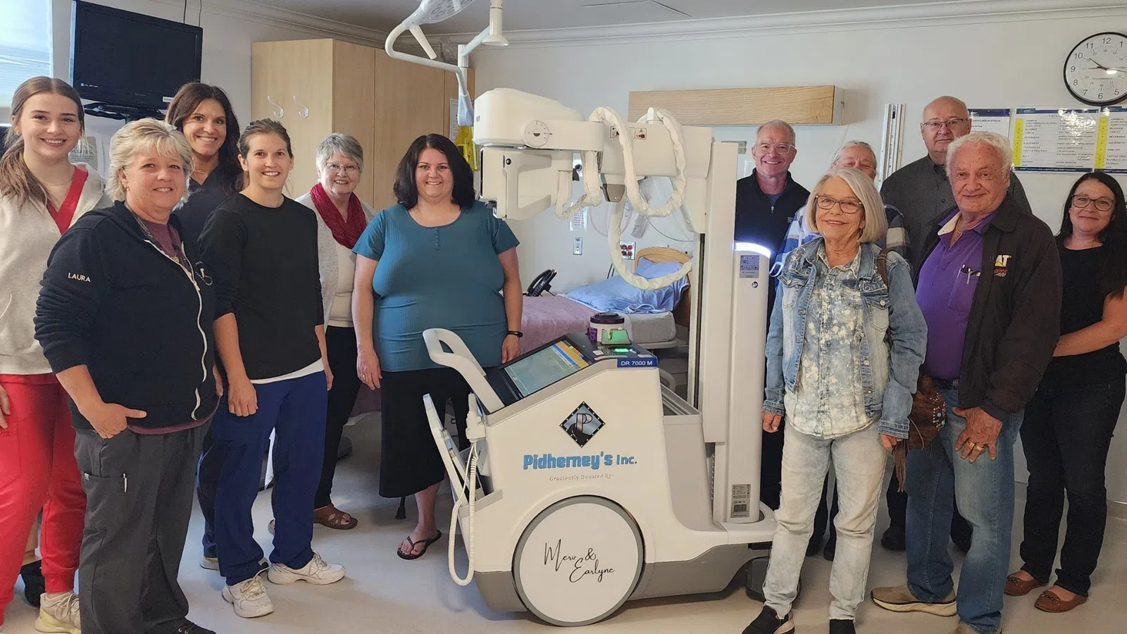Pidherneys donate state of the art x-ray machine to Rocky Hospital