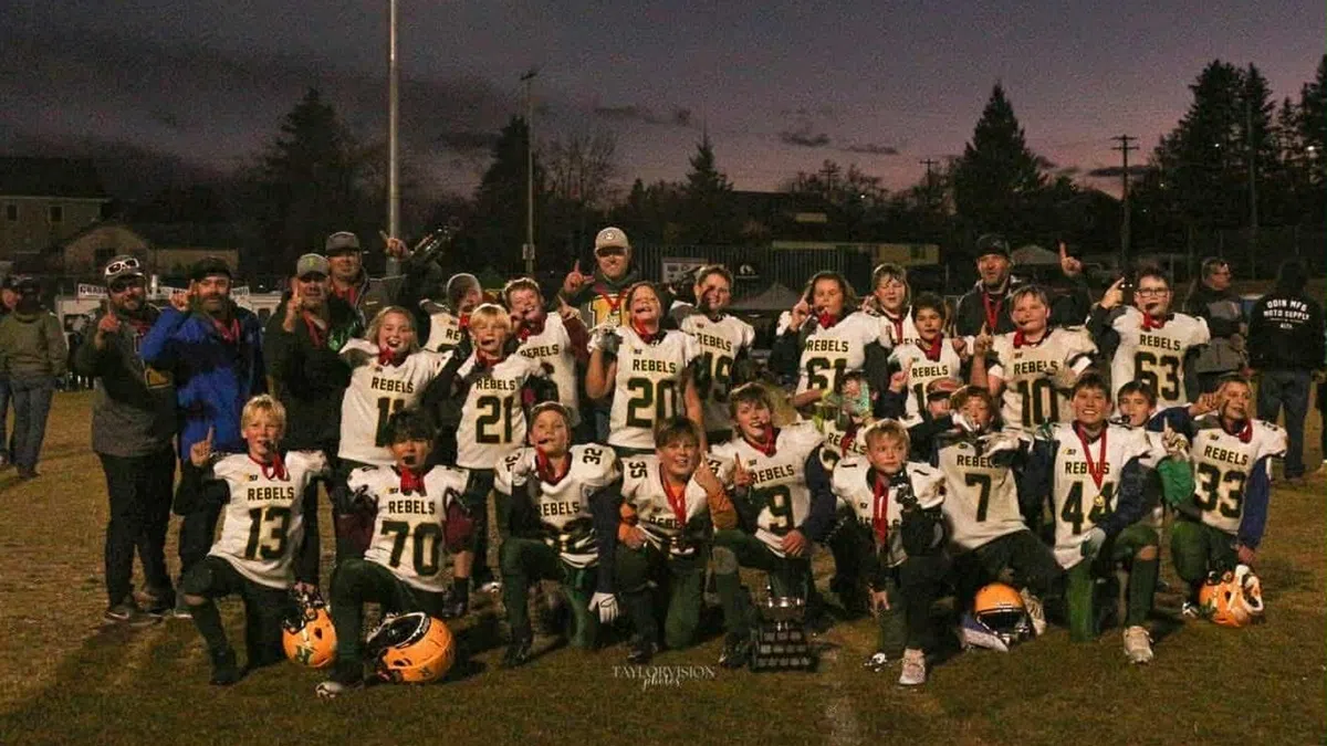 Rocky Jr. Rebels peewee football team wins league championship, will move on to provincials Nov. 8