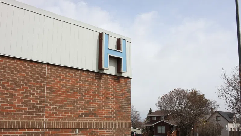 Rocky hospital surgeries rise as more central Albertans connect with primary care