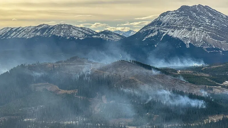 Wildfire risk moderate; West Country fire "being held"