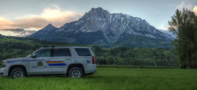 Two youths brought into custody in Elk Valley following alert from Lethbridge Police