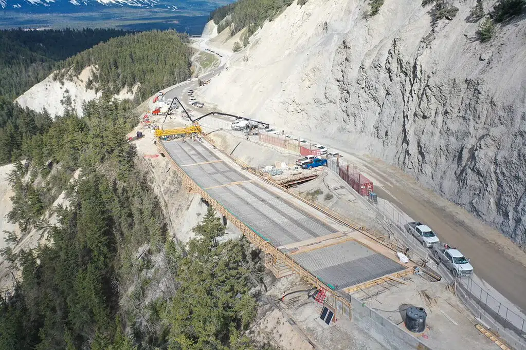 Extended closures upcoming for Highway 1 east of Golden