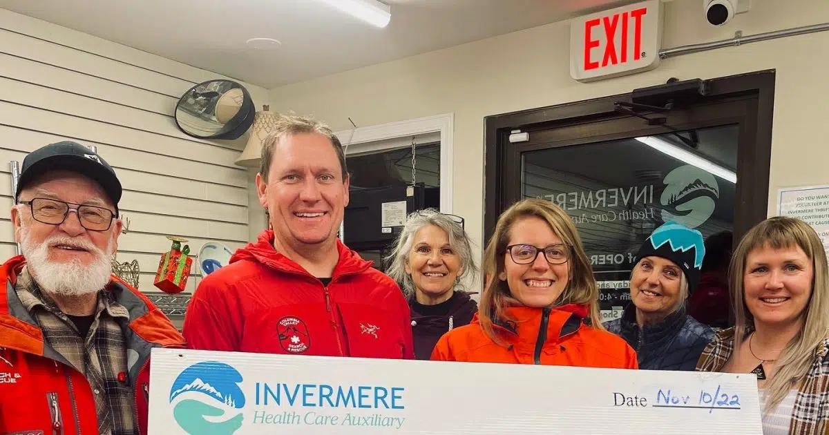 Columbia Valley SAR receives 7k+ for new medical equipment 102.9 Rewind Radio
