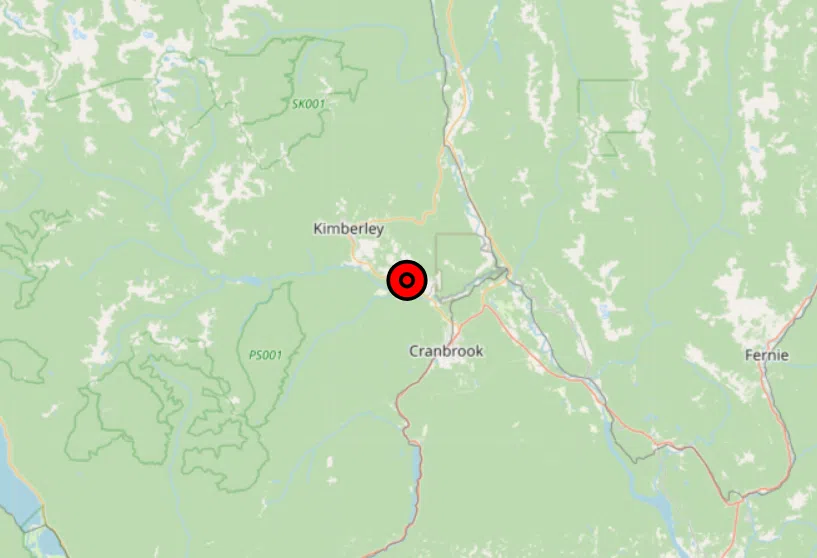 Cranbrook-Kimberley area wildfire sets property ablaze, prompts evacuation
