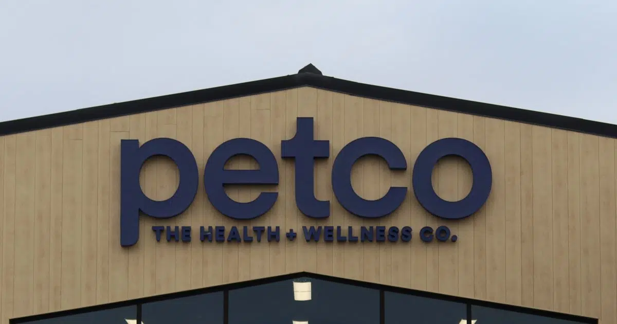 Petco prepares to open Glasgow farm and pet supply store Glasgow News 1